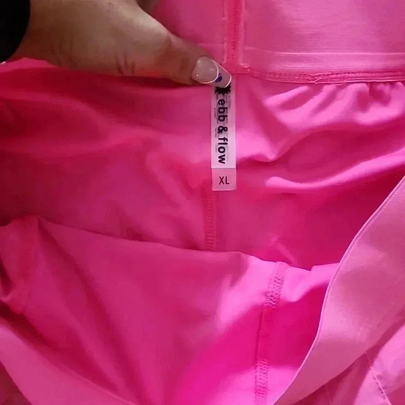 Ebb and Flow Tennis Skirt With Built-in Shorts NWOT - Picture 3 of 3